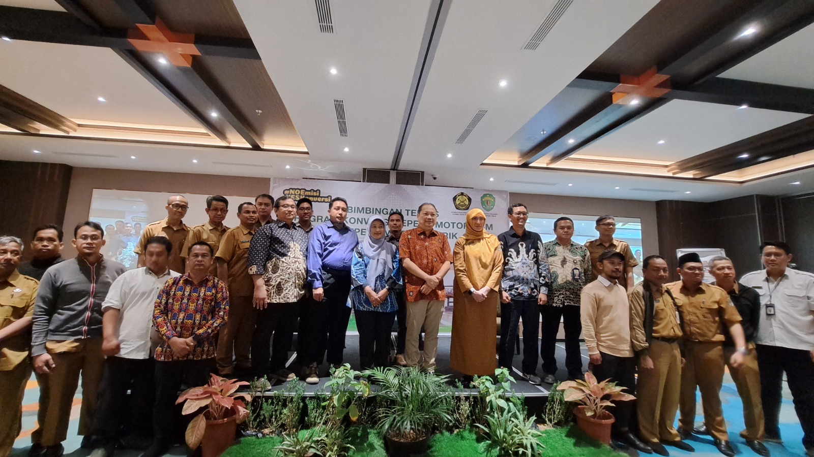Bimbingan Teknis Program Konversi Sepeda Motor BBM ke Motor Listrik di Samarinda-Kalimantan Timur