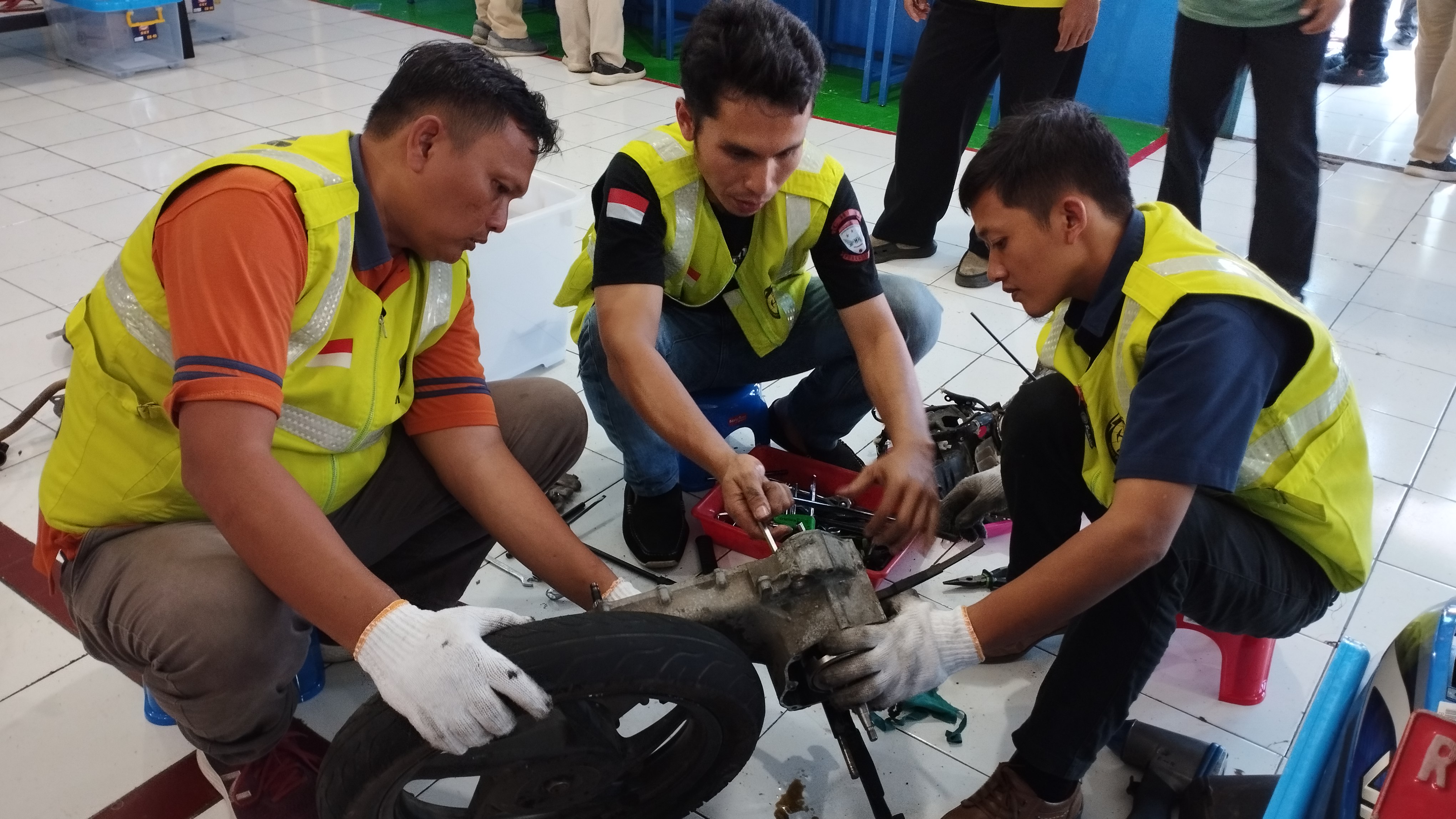 PPSDM KEBTKE Targetkan Pelatihan Gratis Untuk 20 UMKM Bengkel Sepeda Motor dan SMK di Provinsi Jawa Tengah